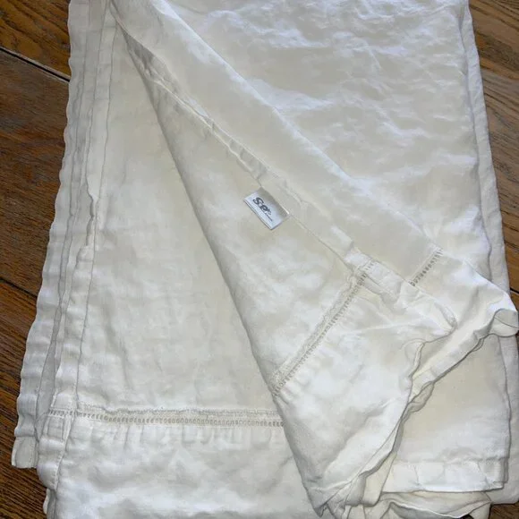 SIMPLE OPULENCE white 100% linen TWIN sheet - Picture 2 of 5